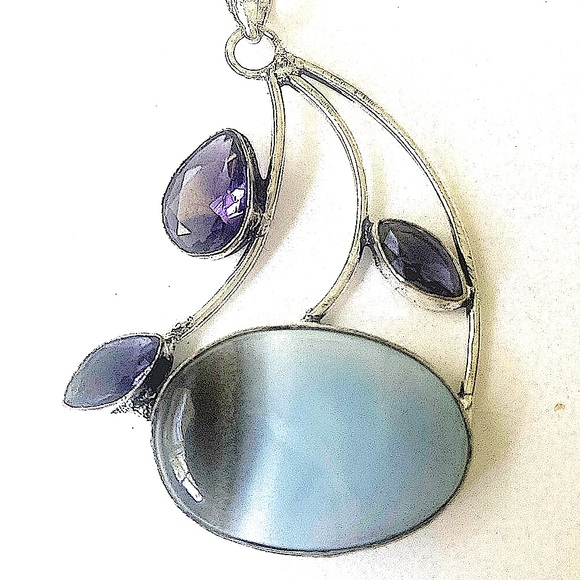 2 inch, Owhyee blue Opal, and 3 purple Amethyst stone pendant on silver chain. - Picture 2 of 4